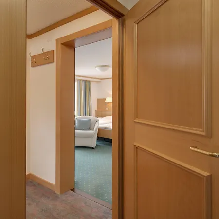 Hotel Metropol &
