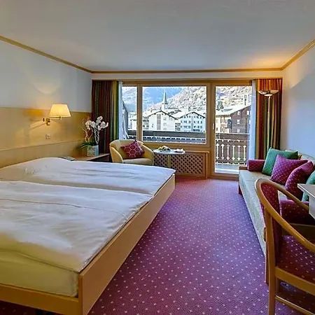 Hotel Metropol & 4*