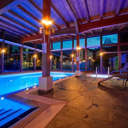 Metropol & 4*