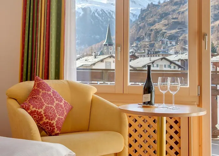 采尔马特大都会spa酒店