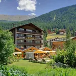 Hotell Metropol & 4*