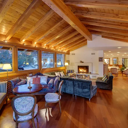 Szálloda Metropol & 4*