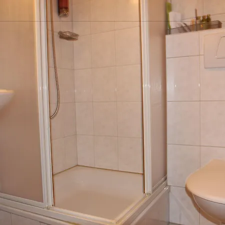 Metropol & Szálloda