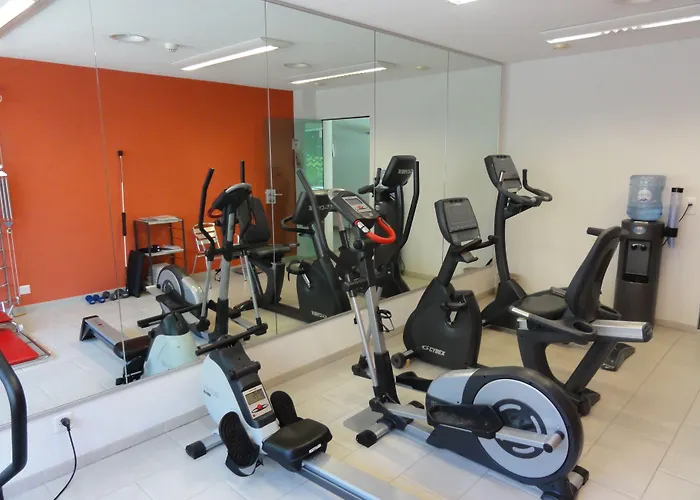 메트로폴 앤 스파 4*