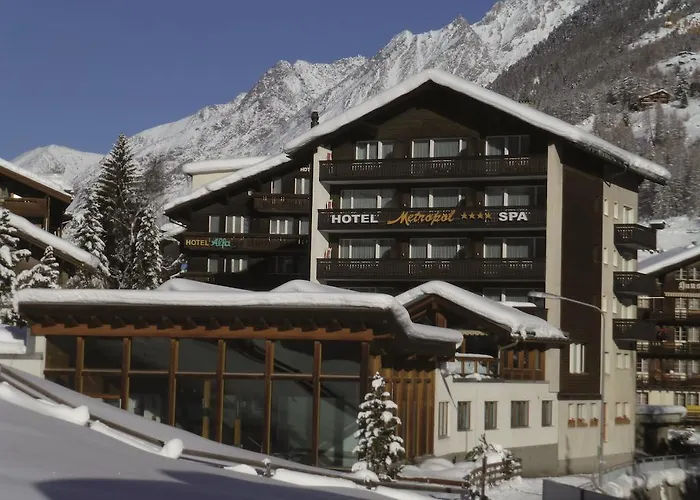 메트로폴 앤 스파 호텔 4*